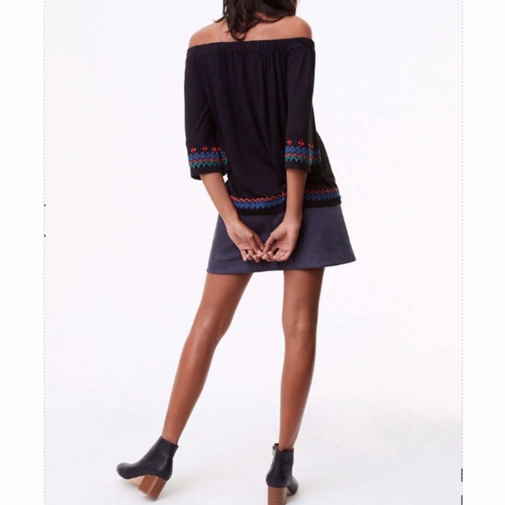 Ann Taylor Loft Off Shoulder Top - Picture 2 of 12